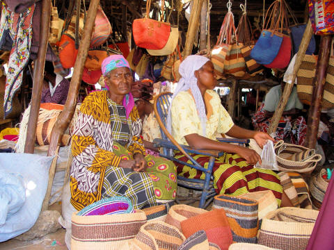 CLICK HERE - Nairobi Basket Vendors
