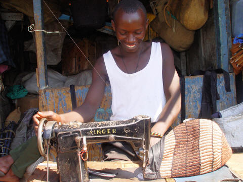 CLICK HERE - Nairobi Bag Maker