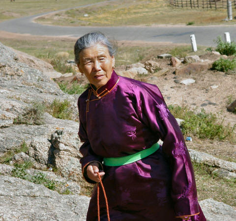 CLICK ON PHOTO FOR ENLARGEMENT - Woman wearing traditional Khantaaz jacket