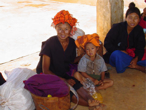 Shan state tribal villagers- Click For Full-Size Photo