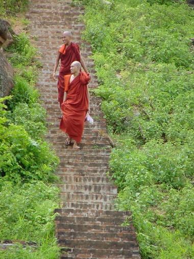 Mingun monks - Click For Full-Size Photo