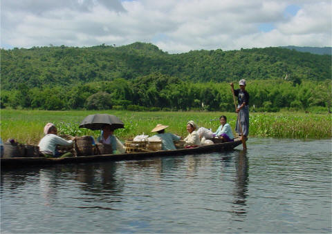 Inle lake taxi- Click For Full-Size Photo