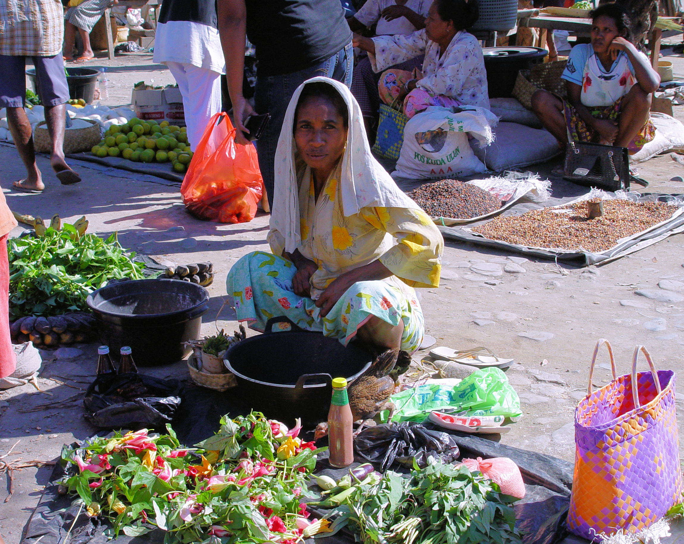 CLICK HERE - Manatutu vendor